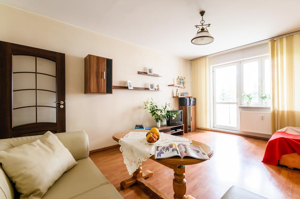 Apartament Europa 22 Ul.Szeroka Tomaszow Mazowiecki Luaran gambar